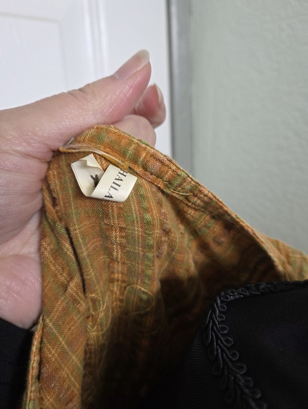 Vintage Mustard Embroidered Plaid Maxi Dress With A Belt In Back Bohemian - Picture 13 of 15